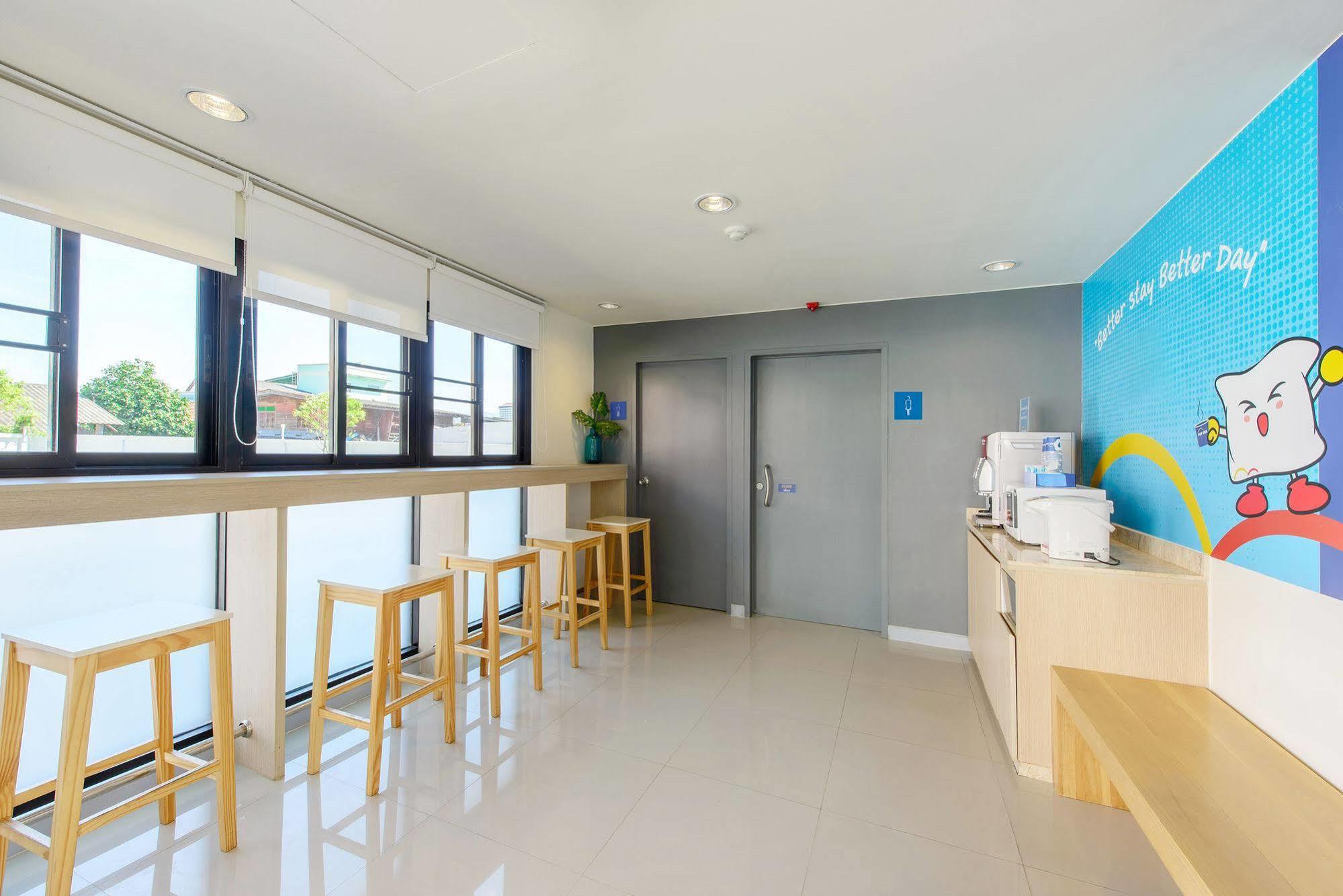 Hop Inn Транг Екстериор снимка